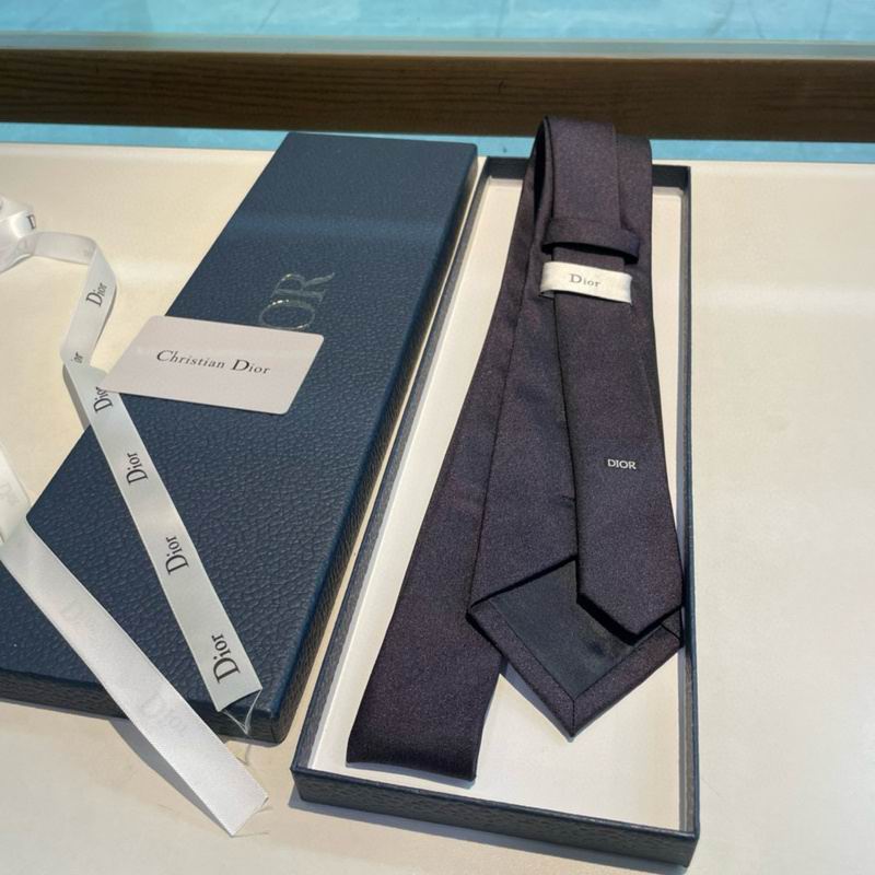 DIOR TIE SE(05)
