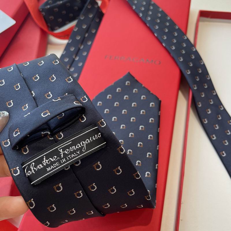 Ferragamo Tie SE(01)