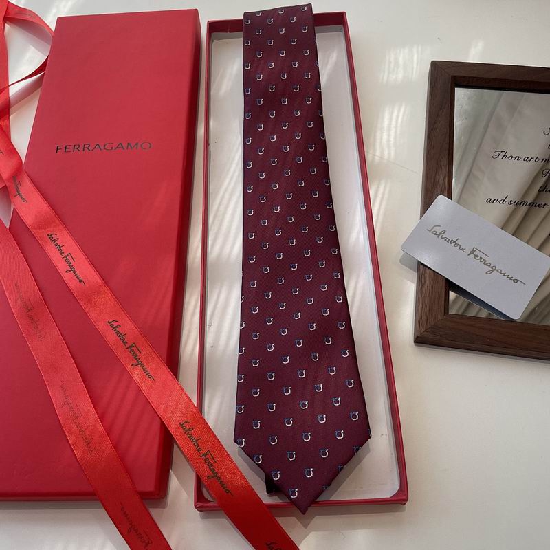 Ferragamo Tie SE(02)