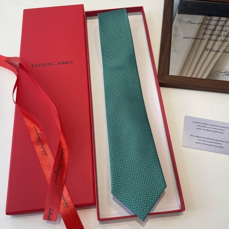 Ferragamo Tie SE(02)