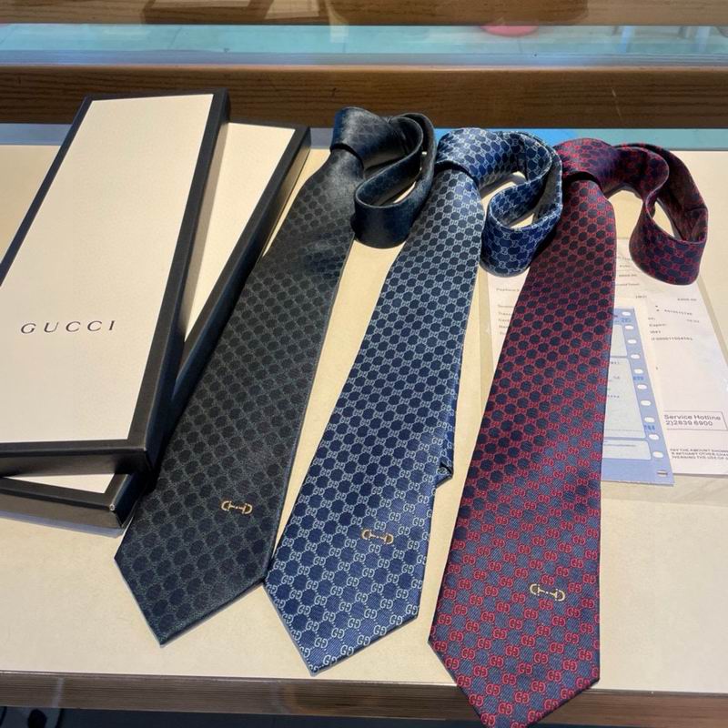 Gucci Tie SE(10)