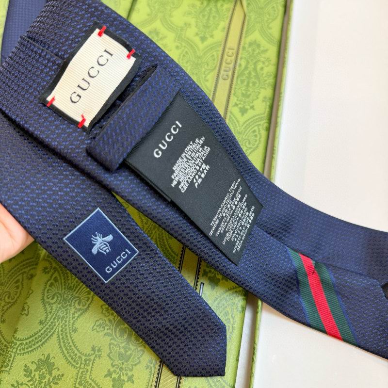 Gucci Tie SE(15)