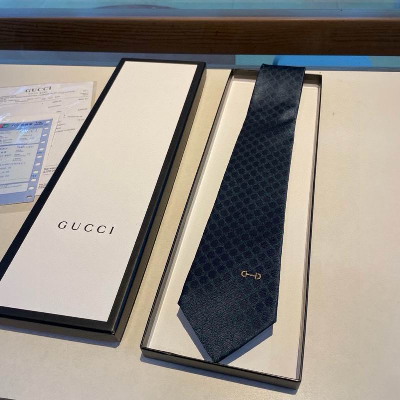 Gucci Tie SE(10)