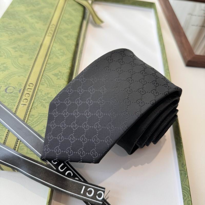 Gucci Tie SE(16)