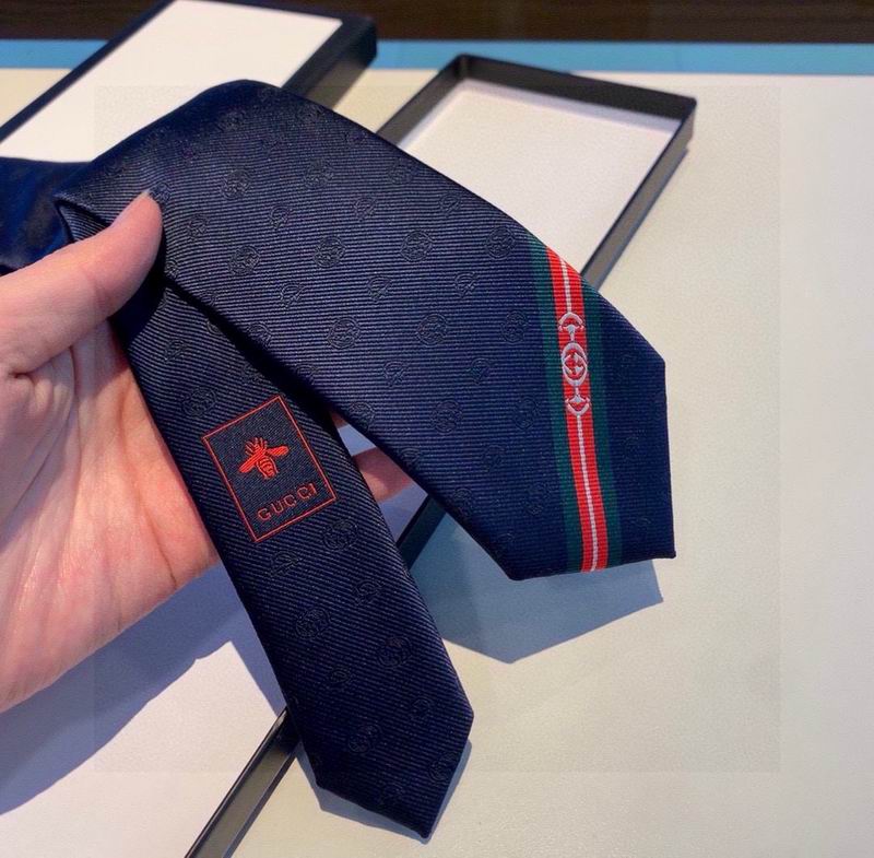 Gucci Tie SE(17)
