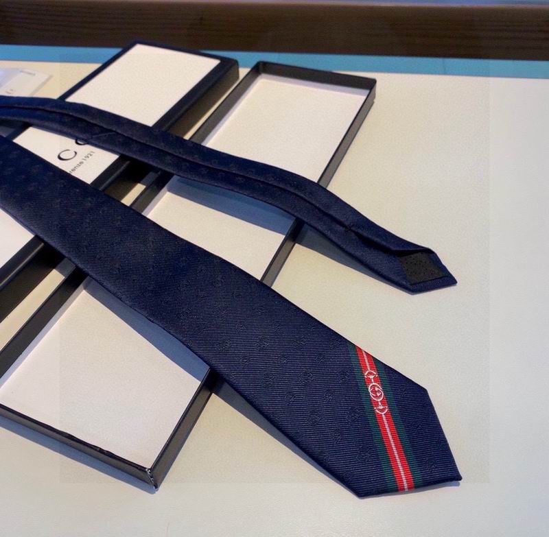 Gucci Tie SE(17)