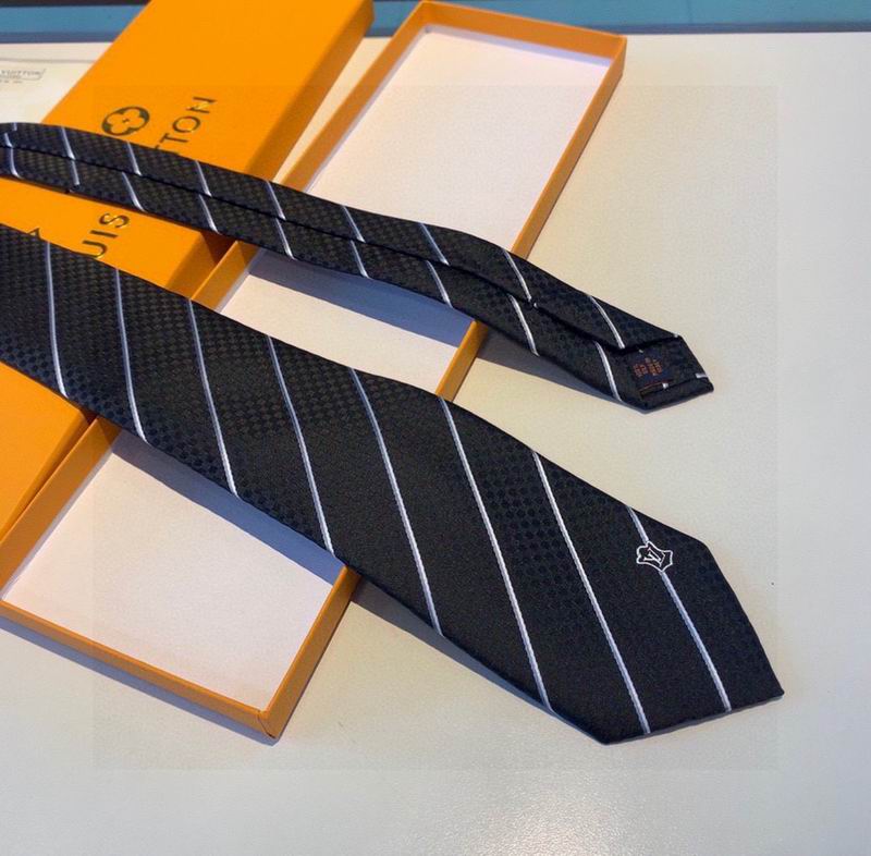 LV TIE SE(05)