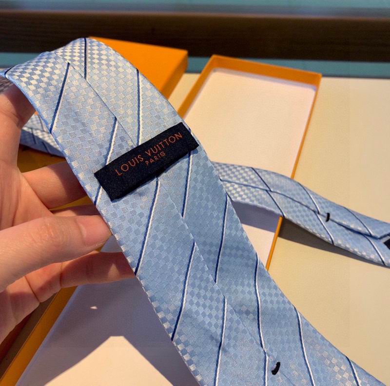 LV TIE SE(06)